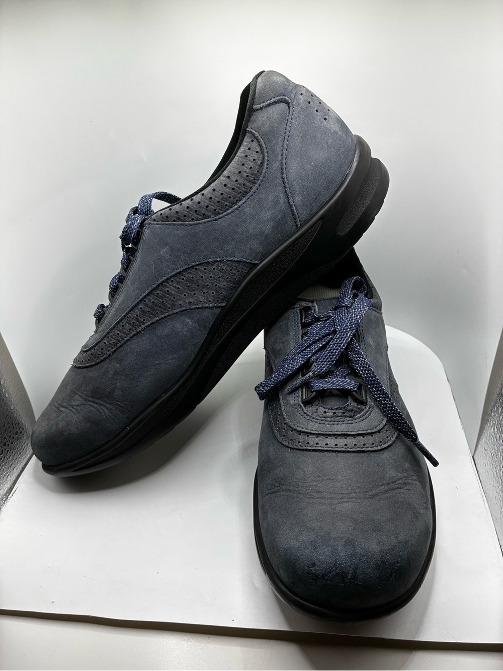 SAS MENS 11M BLUE WALK EASY TRIPAD NUBUCK LEATHER SHOE/ LACE UP/ WIDE TOE